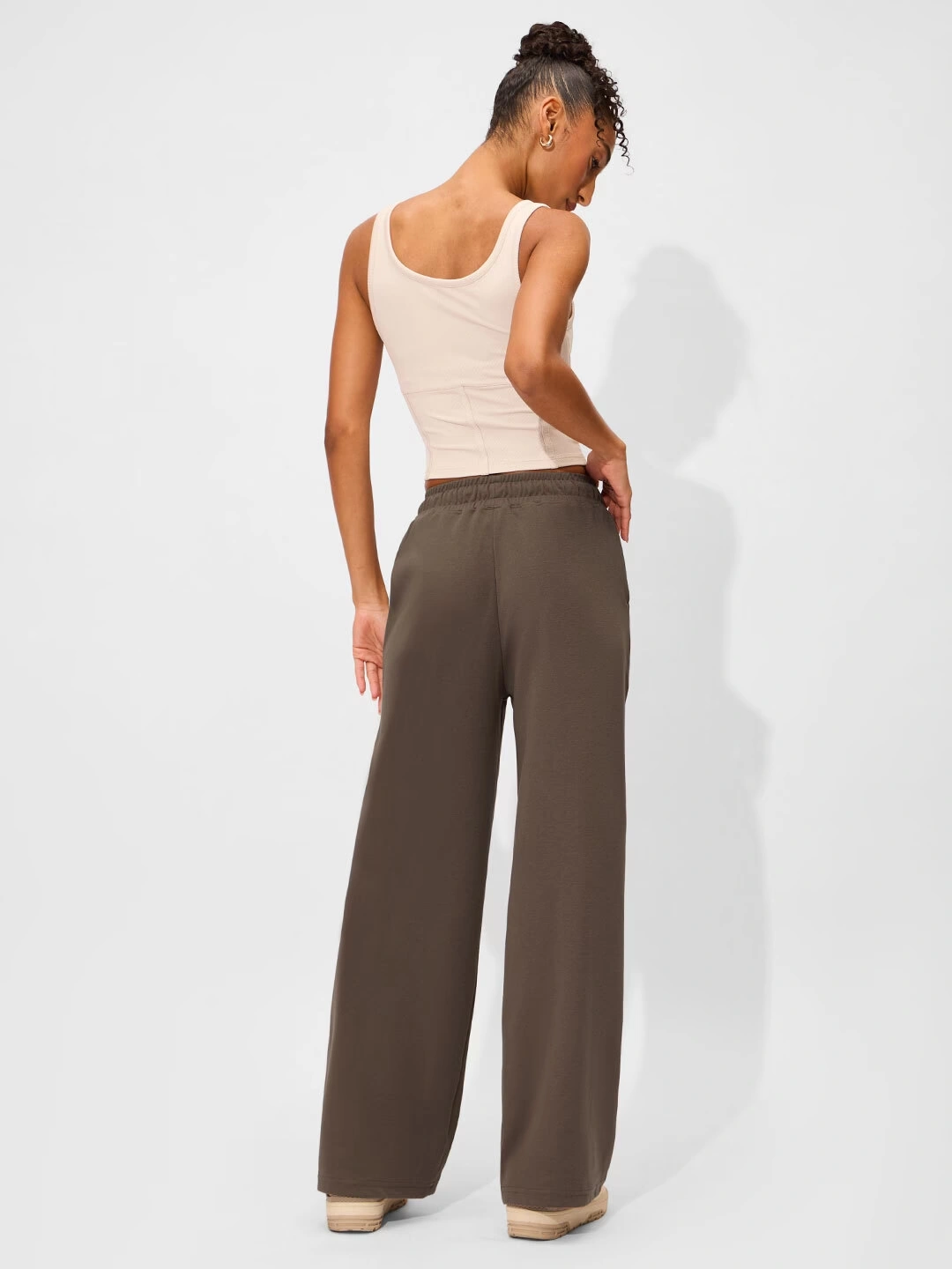 Solids: Chestnut Brown