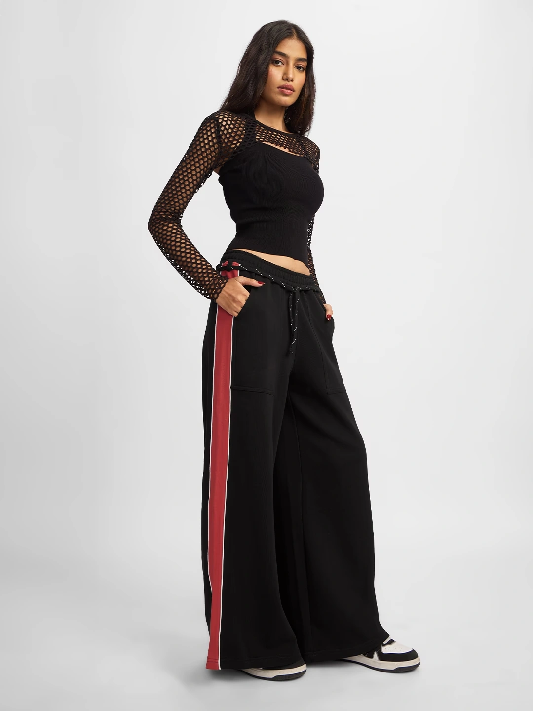 Colorblock: Onyx