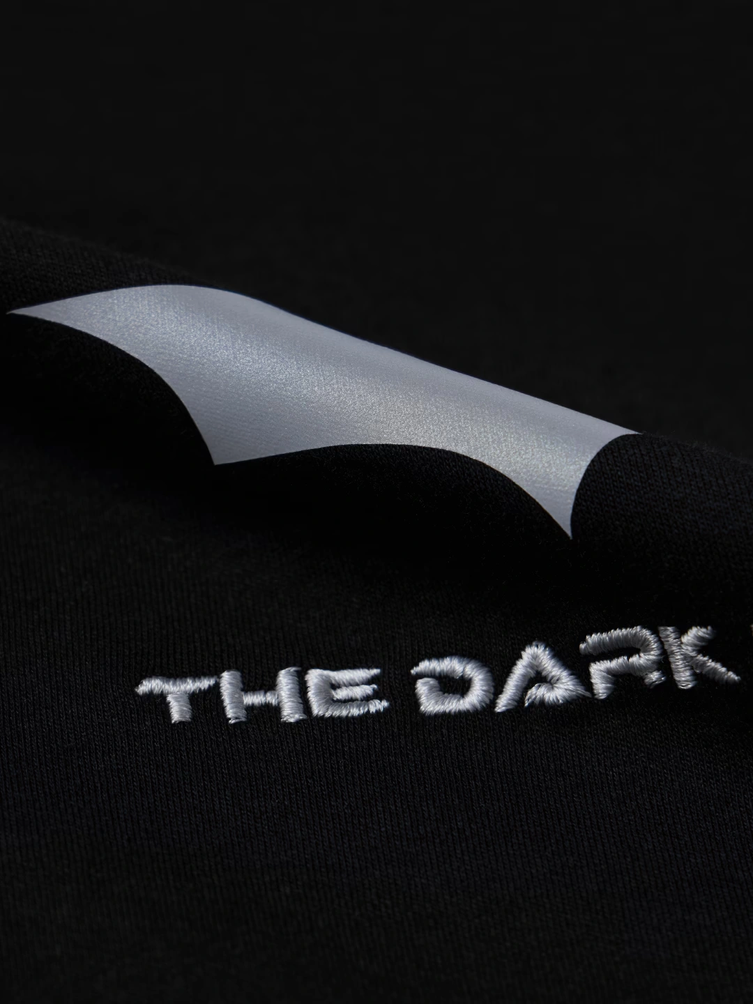 Batman: Logo (Reflective) 6 Batman: Logo (Reflective)