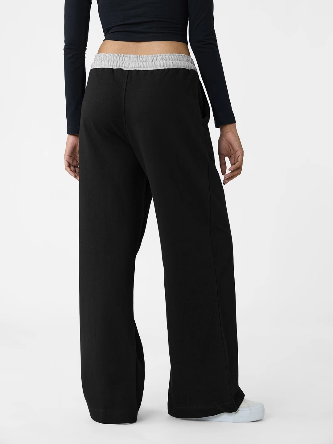 Solids: Black Oyster 3 Solids: Black Oyster