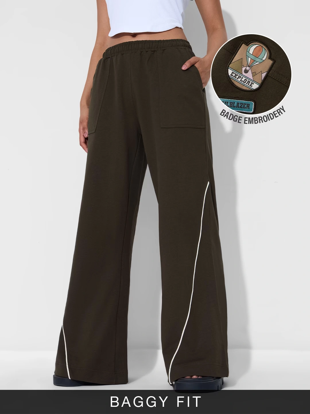 Baggy Joggers: Wander Away