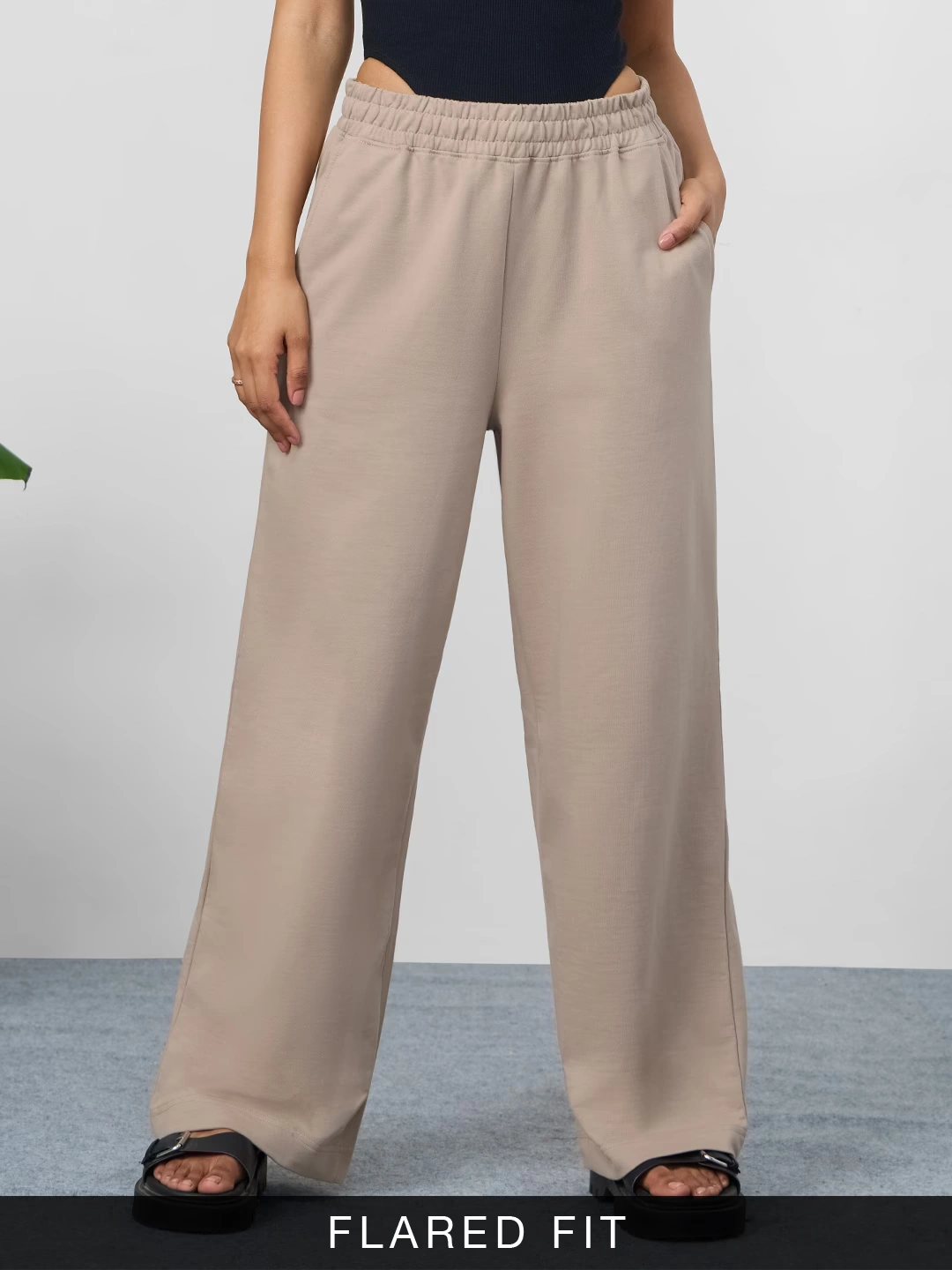 Flared Joggers: Biscuit Brown
