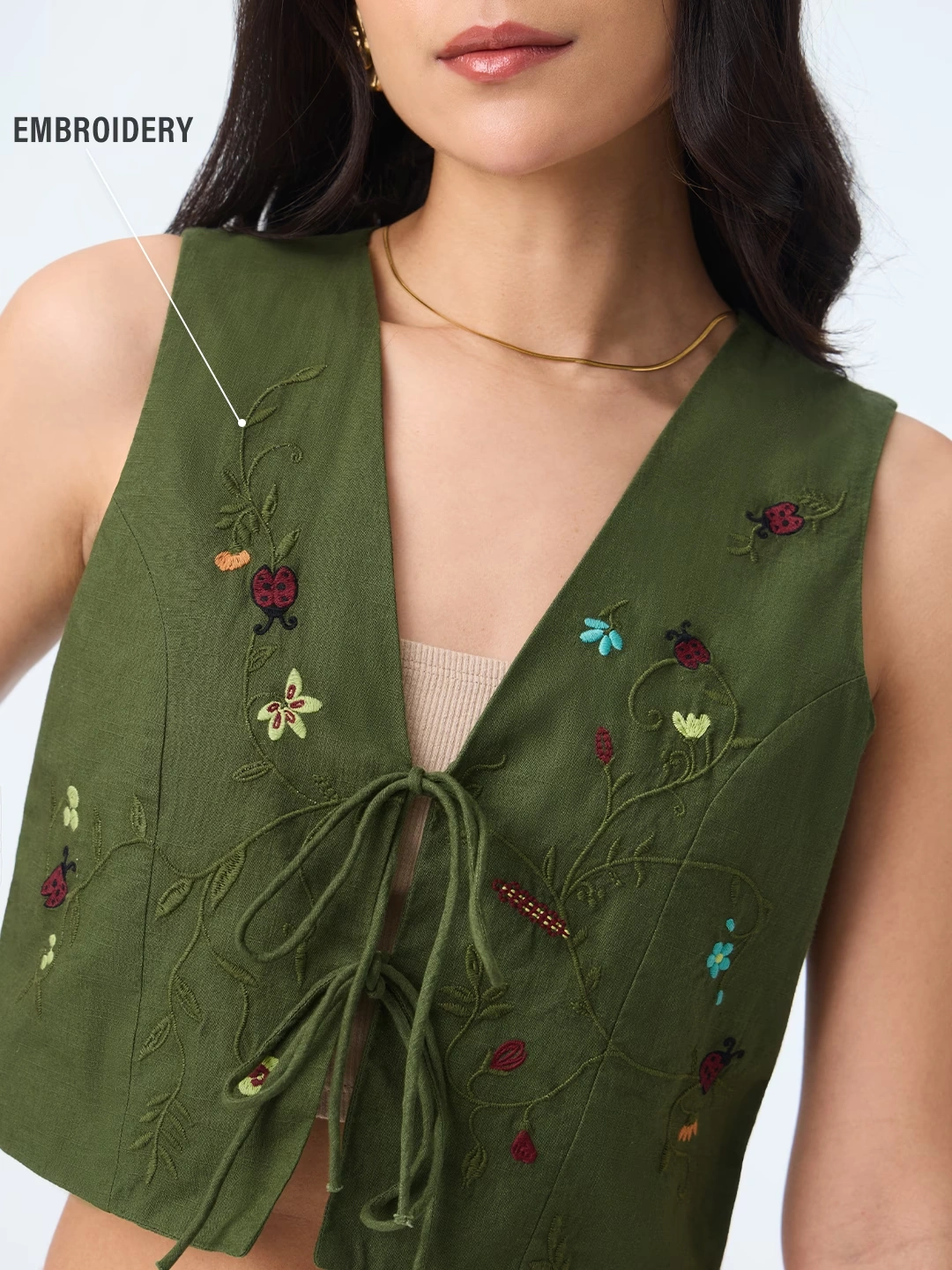 Cropped Vest: Vines