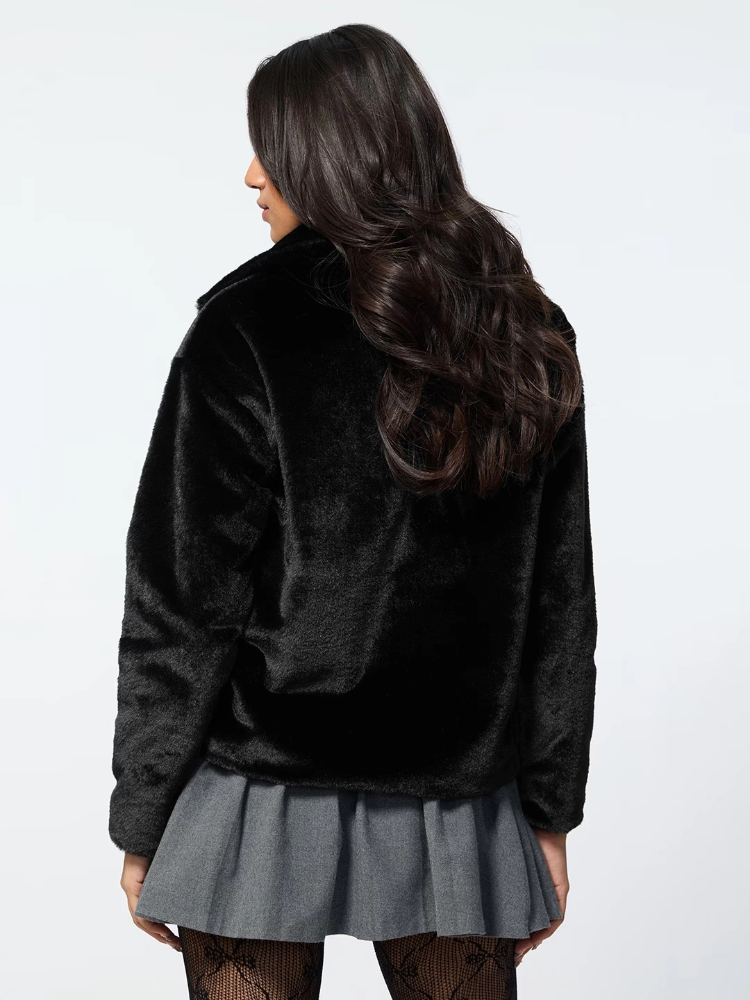 Fur Jacket: Onyx 7 Fur Jacket: Onyx